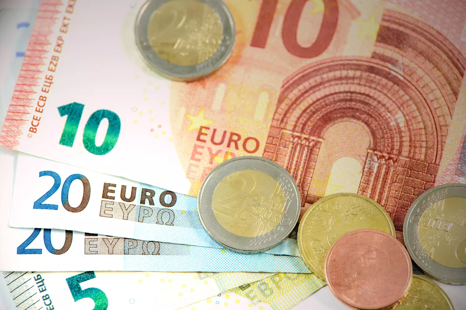 uitkeringsbedragen - europees geld